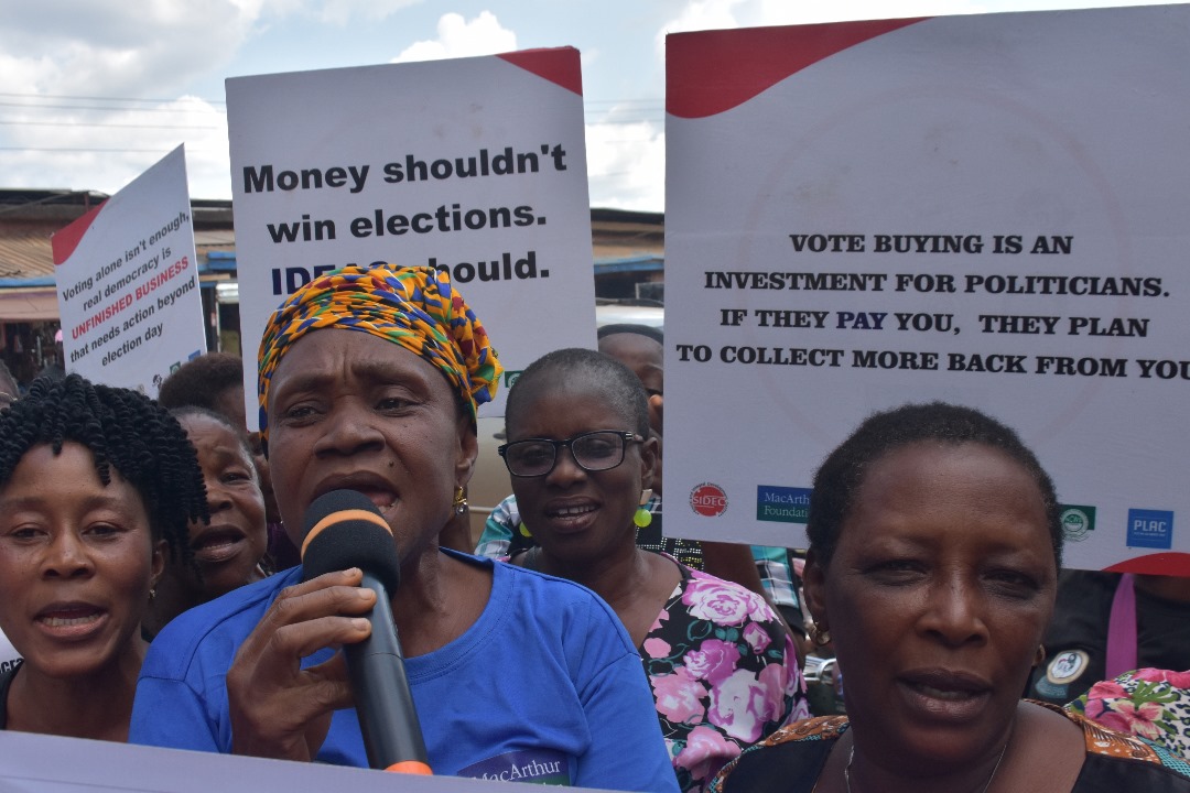 SIDEC storms Nnewi market, mobilizes women traders for leadership positions 
